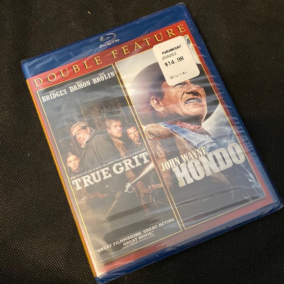 Double Feature True Grit / Hondo- Blue Ray NEW - Picture 4 of 5
